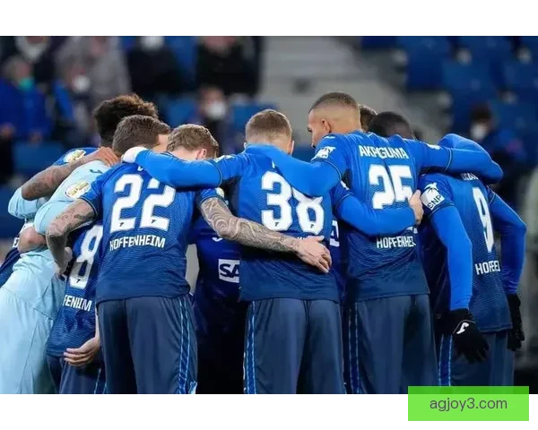 十人霍村2比0掀翻德甲四冠王四连胜狂飙直逼前二强势崛起之夜